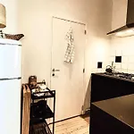 The Antwerp 13 - Stijlvol Gerenoveerd Appartement Antwerpen