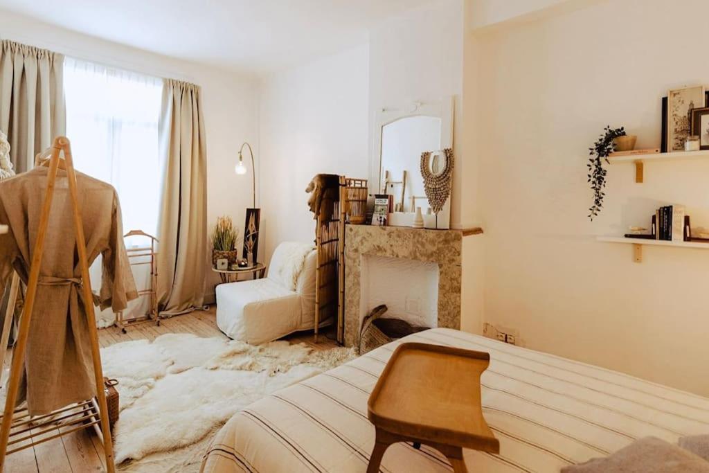 The 13 - Stijlvol Gerenoveerd Appartement Antwerpen