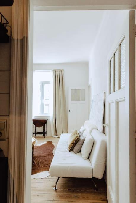 Apartment The 13 - Stijlvol Gerenoveerd *